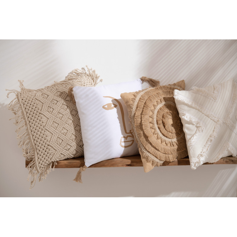 Coussin Carré Cosy 45x45 en Coton Beige Motif macramé Avec franges J-Line - 2