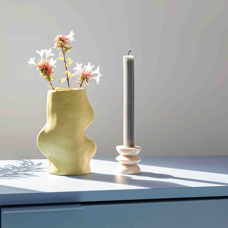 Vase original organique Hauteur 17 cm en Céramique Vert pistache Fluxo - 2