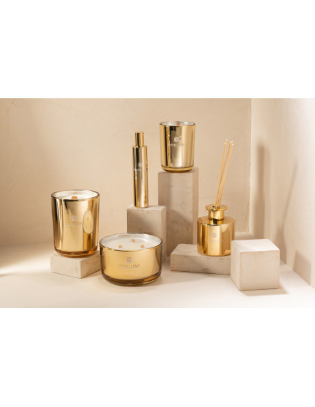 Bougie parfumée XXL Florale 80 heures Excellent Parfum Golden Honey avec photophore en Verre Doré - 2