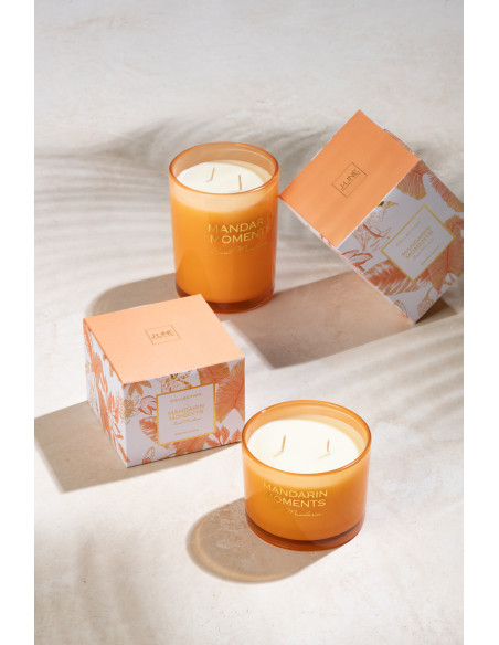 Bougie parfumée XL Fruitée 70 heures Moments Parfum Sweet Madarin avec photophore en Verre Orange - 2