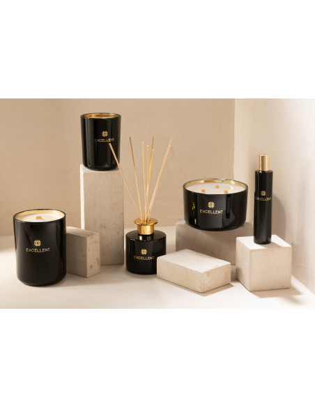 Bougie parfumée XL Boisée 50 heures Excellent Parfum Siberia Fir avec photophore en Verre Noir - 3