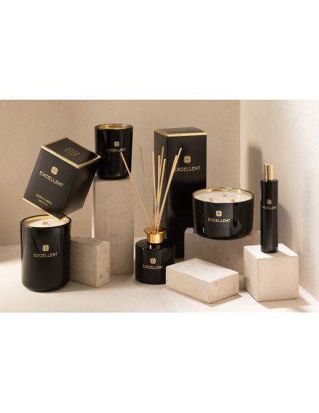 Bougie parfumée XL Boisée 50 heures Excellent Parfum Siberia Fir avec photophore en Verre Noir - 4