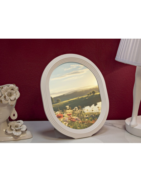 Cadre photo moderne ovale en Résine Blanc pour photo 20x25 cm Ovally 