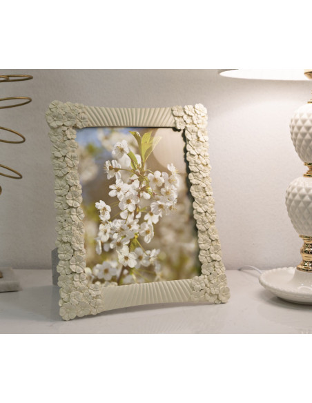 Cadre photo original Fleurs en Résine Blanc pour photo 20x25 cm Cempak 