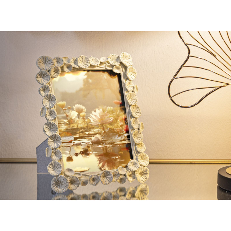 Cadre photo originale Lotus en Résine Blanc pour photo 15x20 cm Arlys 