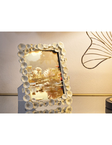 Cadre photo originale Lotus en Résine Blanc pour photo 15x20 cm Arlys 