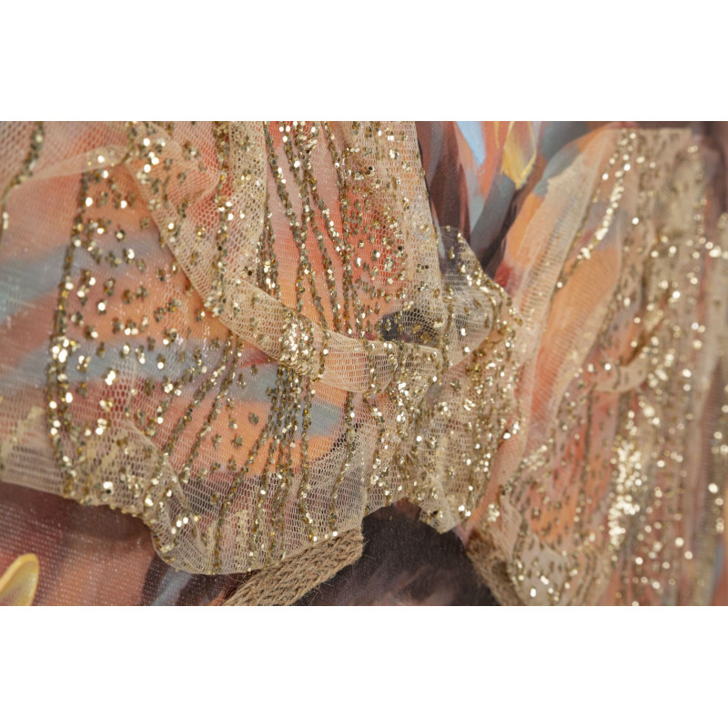 Toile murale et peinte Femme avec lunettes de soleil Beige Marron Doré 70x100 Jennifer 