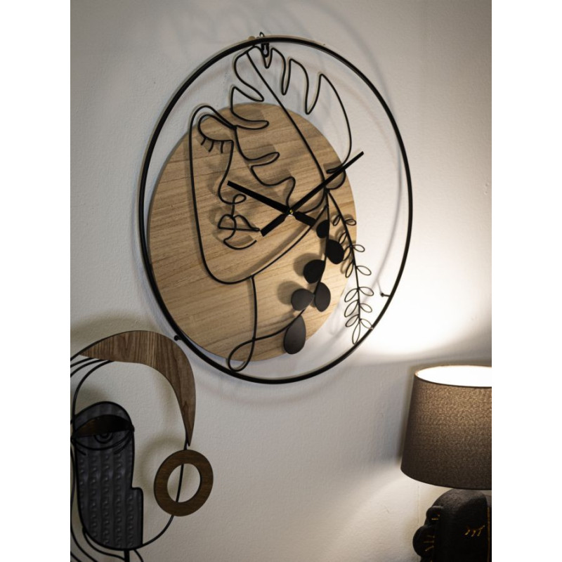 Grande Horloge murale Visage abstrait Ronde 60 cm en Métal Noir Bois Naturel Halin 