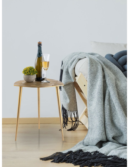 Table d'appoint moderne Triangulaire en Métal Doré Vieilli Mirlae - 2