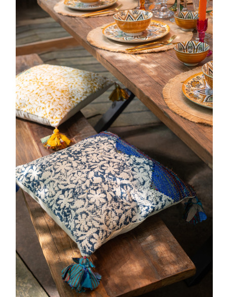 Coussin indien Carré 45x45 en Coton Jaune Rouge Bleu Avec pompons Motif fleurs Nory (Lot de 3) - 2