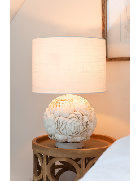Grande Lampe à poser originale Hauteur 59 cm en Coquillage Tissu Blanc Mila - 2