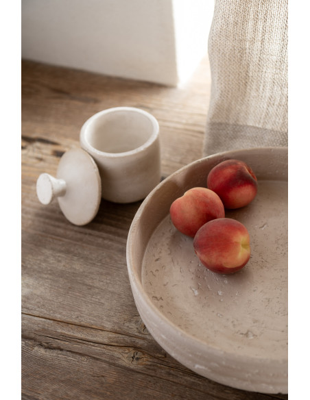 Grand Plateau déco moderne rond sur pied 33 cm en Ciment Blanc crème Olina - 3