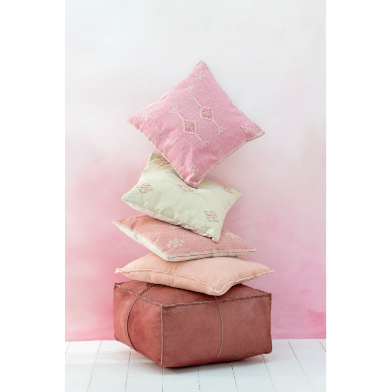 Coussin Carré 45x45 en Coton Rose Motif ethnique Zulorin - 4