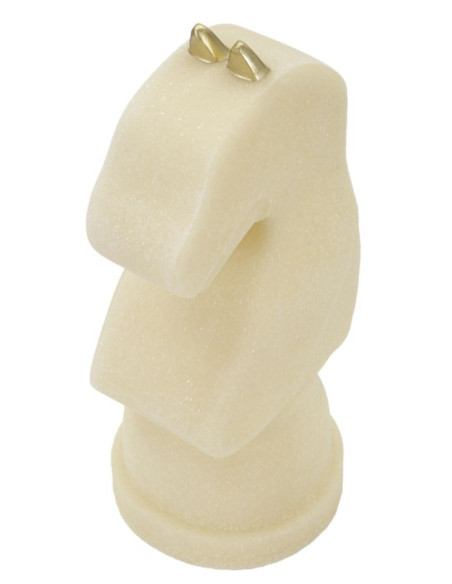 Statuette déco moderne Pièce d'échecs Cavalier Hauteur 31 cm en Résine Blanc Effet quartz Doré Scacchi 