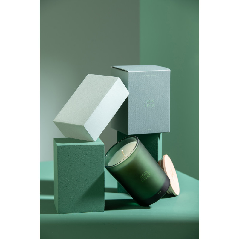 Bougie parfumée Senteur Boisée Bois Givré 38 heures Accords Essentiels - 5