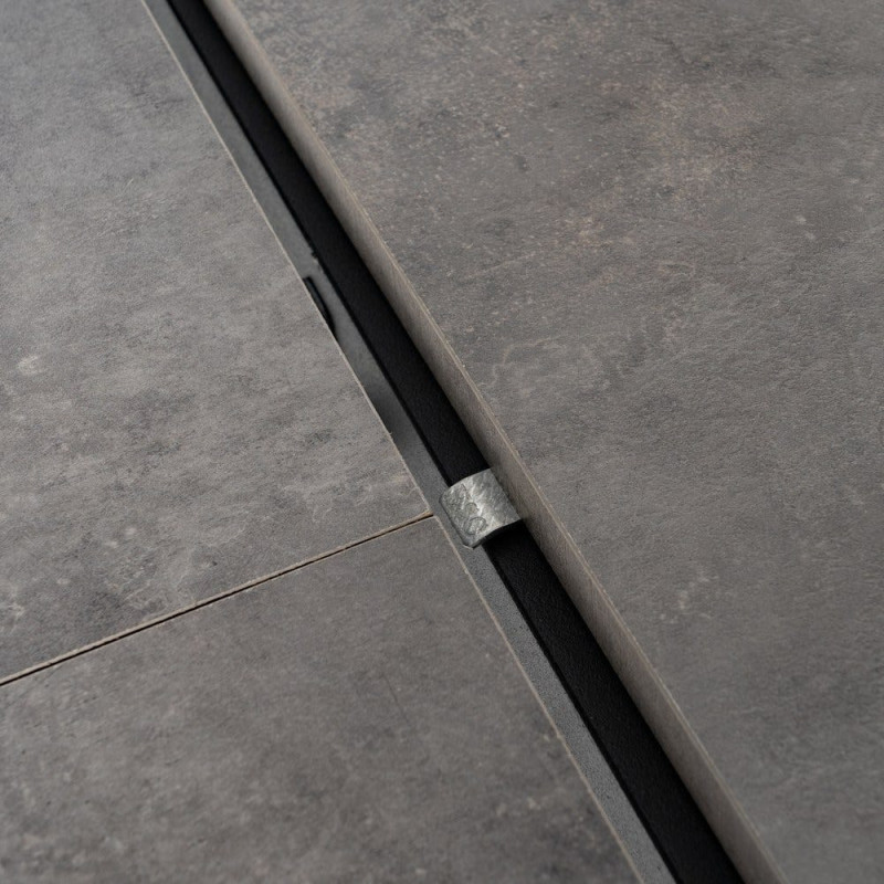 Grande Table à manger extensible moderne Rectangulaire 8 personnes en Bois MDF Gris Métal Noir Maren - 8