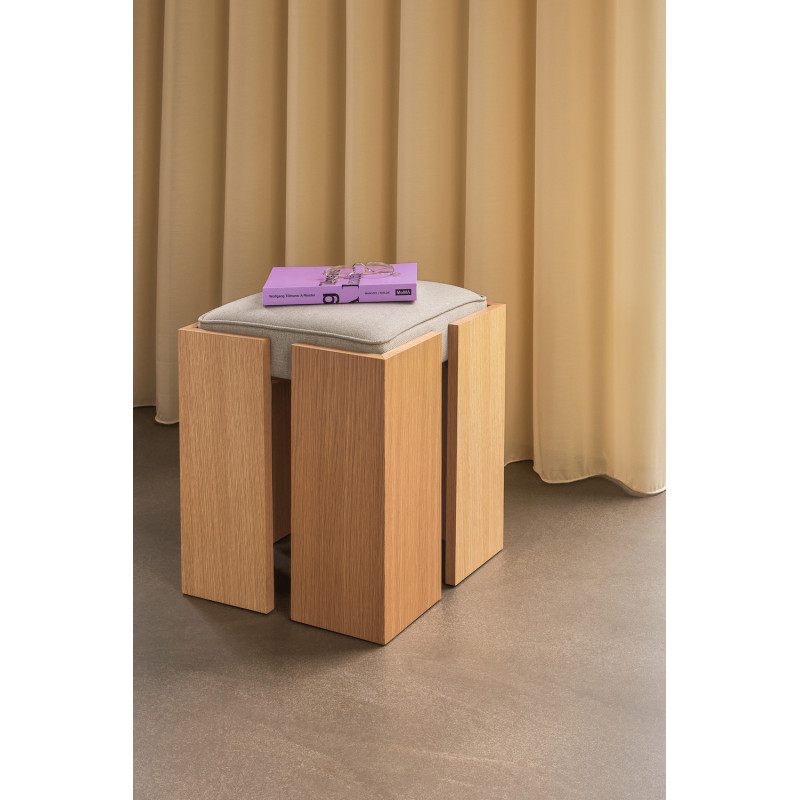 Pouf moderne carré 39 cm en Bois MDF Naturel Placage chêne Tissu Sable Forma - 2