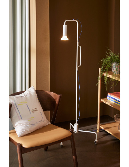 Lampadaire moderne sur roues Hauteur 154 cm en Métal Gris clair Verre Ido - 6