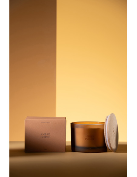 Bougie parfumée Senteur Boisée Ambre intime 28 heures Accords Essentiels - 3