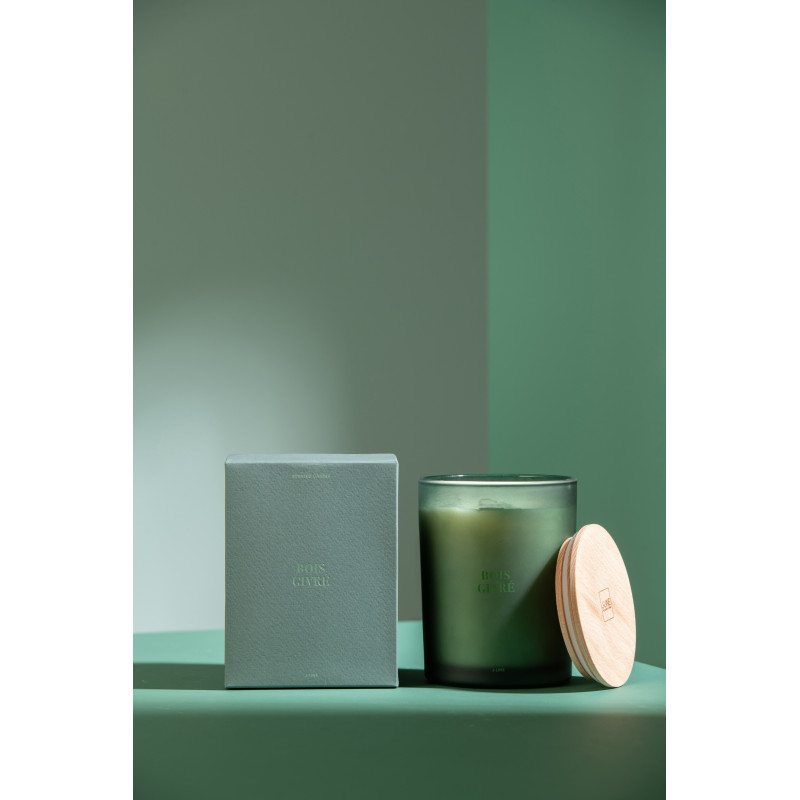 Bougie parfumée XL Senteur Boisée Bois Givré 52 heures Accords Essentiels - 3