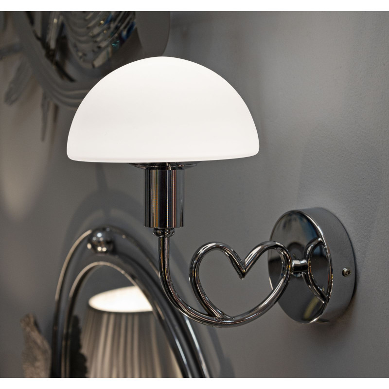 Applique murale Champignon Coeur Hauteur 22 cm en Verre Blanc Métal Argenté Lovy 