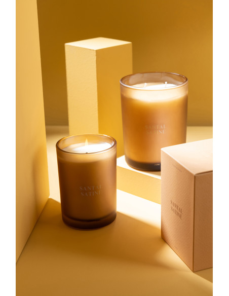 Bougie parfumée XL Senteur Boisée Santal Satiné 52 heures Accords Essentiels - 6