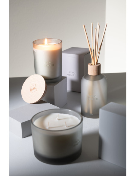 Bougie parfumée Senteur Boisée Musc Obscur 38 heures Accords Essentiels - 6