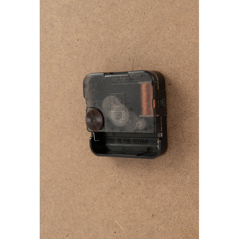 Grande Horloge murale moderne Ronde 60 cm en Bois MDF Noir Rotin Naturel Tressé Timpora - 5