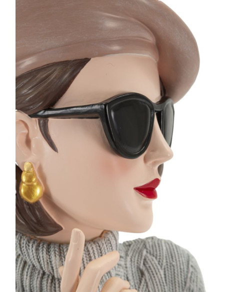 Statuette déco Femme avec pull & béret Hauteur 26 cm Résine Gris Beige Paris 
