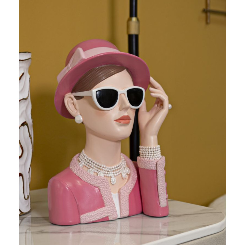 Statuette déco Femme chapeau chic Hauteur 26 cm Résine Rose Beige Paris 
