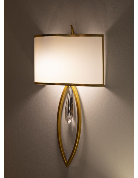 Grande Applique murale moderne chic Hauteur 50 cm Métal Doré Tissu Blanc Vienna 