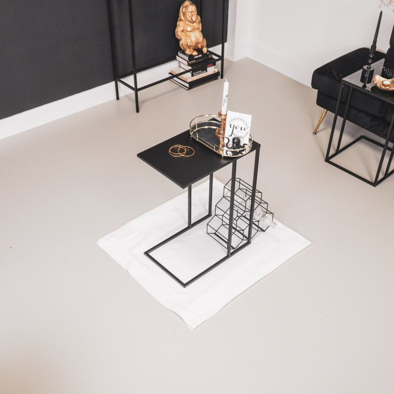 Table d’appoint en métal noir 45 x 30...