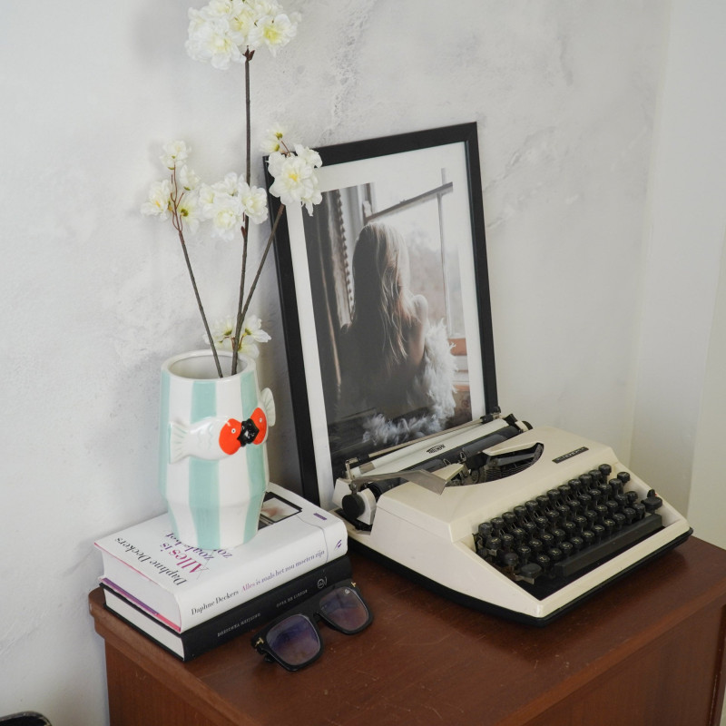 Vase original moderne Poissons Rond Hauteur 18 cm Céramique Vert menthe Blanc Fishes 