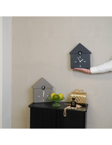 Horloge murale moderne Coucou Nichoir Hauteur 27 cm Plastique Noir Blanc Cucko 