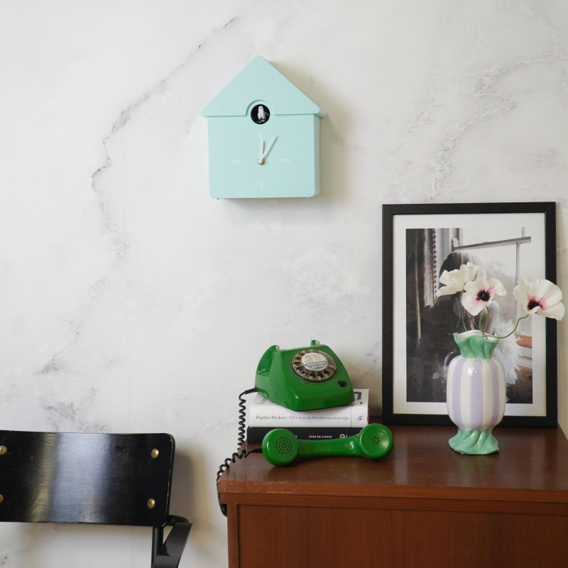Horloge murale moderne Coucou Nichoir Hauteur 27 cm Plastique Vert menthe Blanc Cucko 