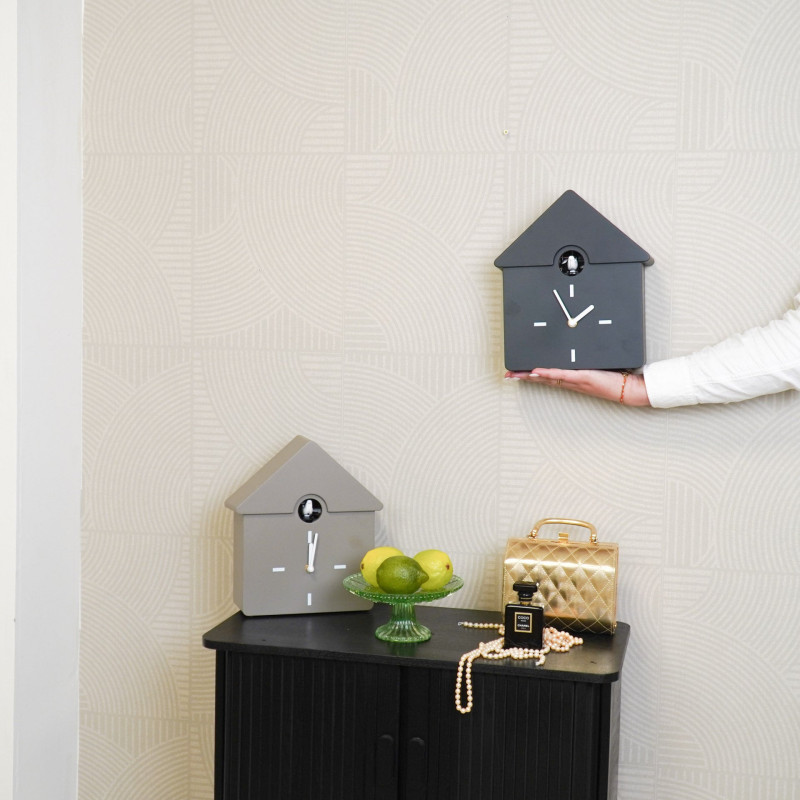 Horloge murale moderne Coucou Nichoir Hauteur 27 cm Plastique Taupe Blanc Cucko 