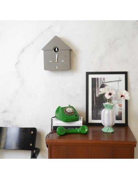 Horloge murale moderne Coucou Nichoir Hauteur 27 cm Plastique Taupe Blanc Cucko 