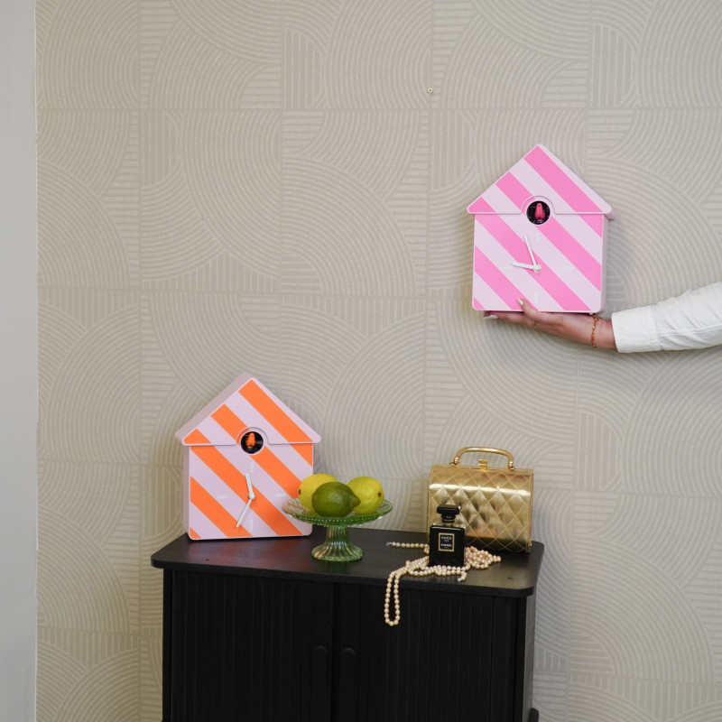 Horloge murale moderne Coucou Nichoir Hauteur 27 cm Plastique Rose Orange Motif rayures Cucko 