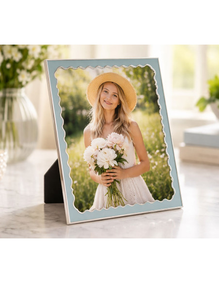 Grand Cadre photo design chic pour photo 20x25 cm Métal Rouge Argenté Verre Juliette 