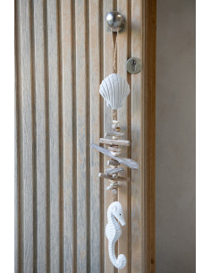 Suspension déco bord de mer Hippocampe & Coquillage Résine Blanc Bois flotté Naturel Nautilia 