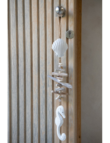 Suspension déco bord de mer Hippocampe & Coquillage Résine Blanc Bois flotté Naturel Nautilia 