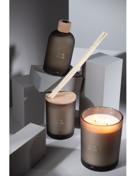 Bougie parfumée Mélange boisé Cuir Désir 38 H Verre Beige Cire Accord Essentiels 