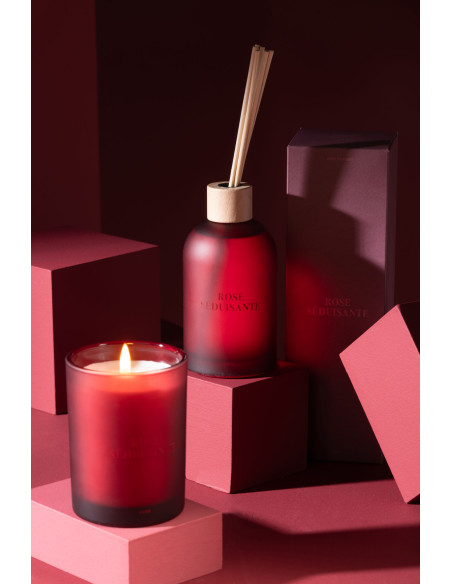 Diffuseur de parfum à bâtonnets Mélange floral Rose séduisante 250 ml Verre Rouge Accord Essentiels 