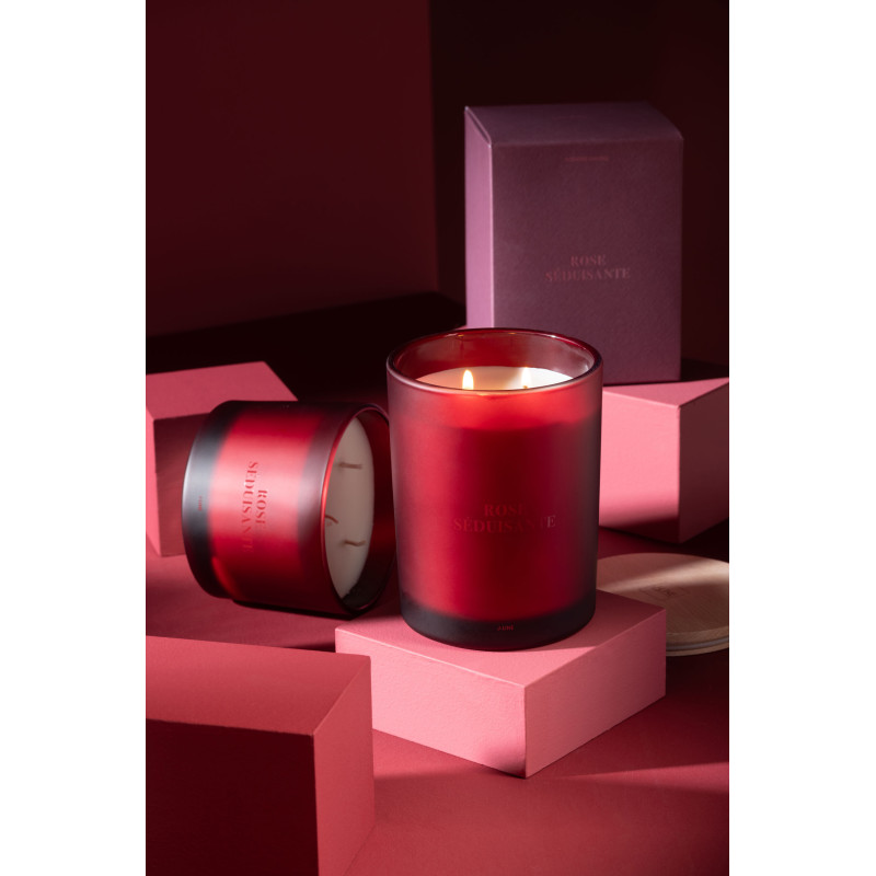 Bougie parfumée longue durée Mélange floral Rose séduisante 52 H Verre Rouge Cire Accord Essentiels 