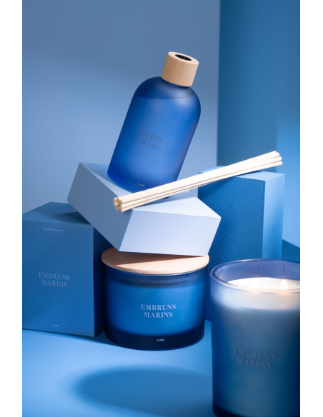 Bougie Parfumée 3 mèches Mélange frais Embruns Marins 25 H Verre Bleu Cire Accords Essentiels 