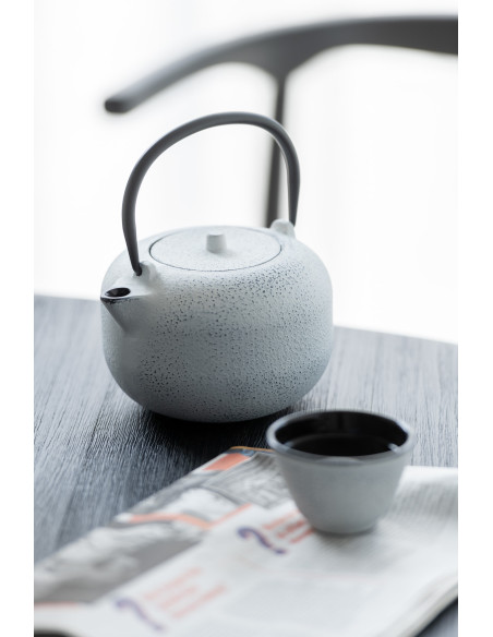 Lot de 4 Tasses à thé Japandi chic 110 ml Fonte Blanc Émaillé Kumori 