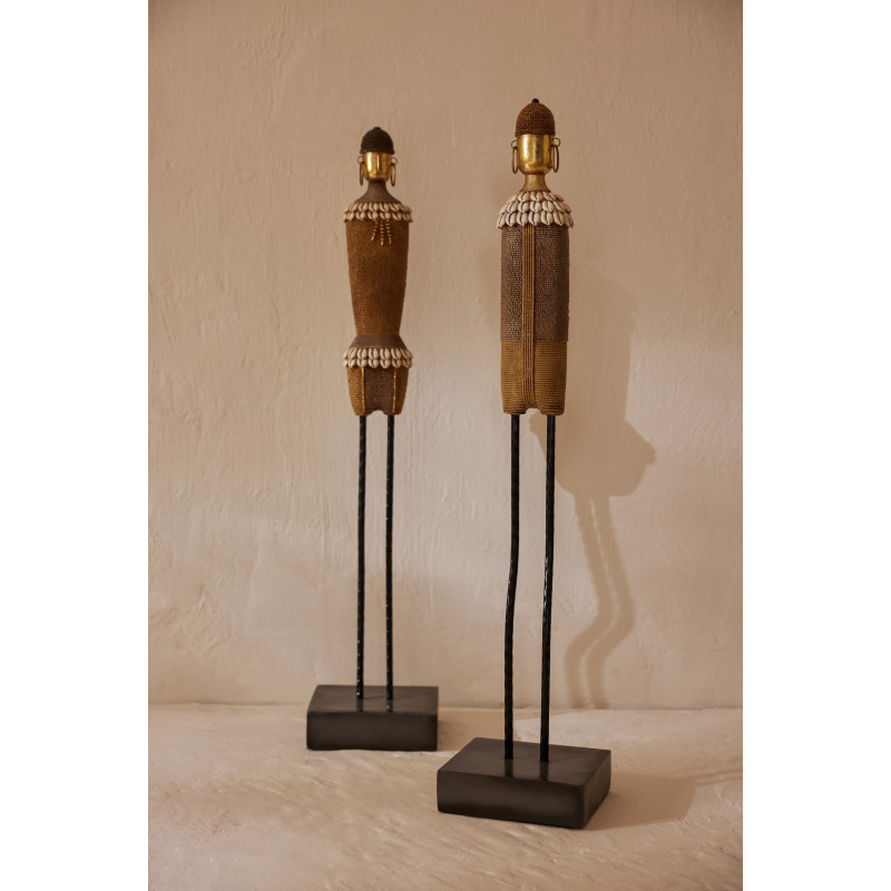 Lot de 2 Grandes Statuettes déco africaines sur pied H 70 cm Résine Beige Coquillage Blanc Nabiré 