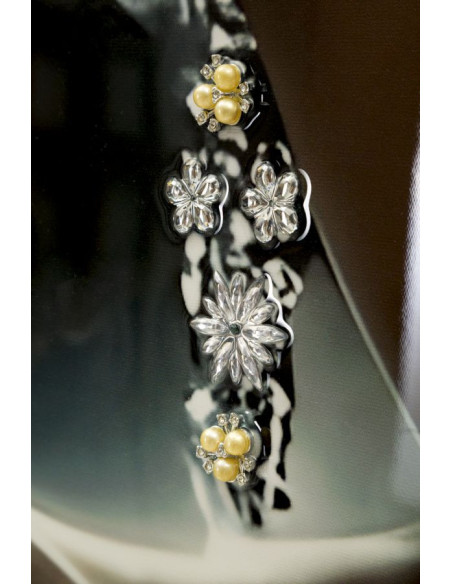 Grande Toile murale peinte Femme glamour Cadre noir 102x152 Finition laquée Orleans B 