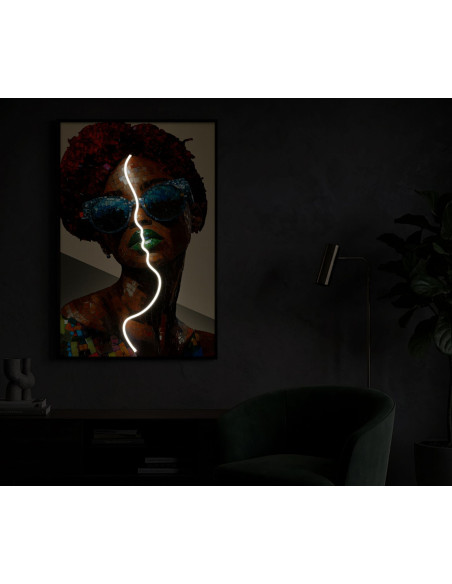 Toile murale lumineuse LED Femme avec lunettes Cadre noir 60x90 Finition 3D Afro 