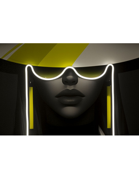 Grande Toile murale lumineuse LED Pop art Femme chic Cadre noir 80x120 Margot 